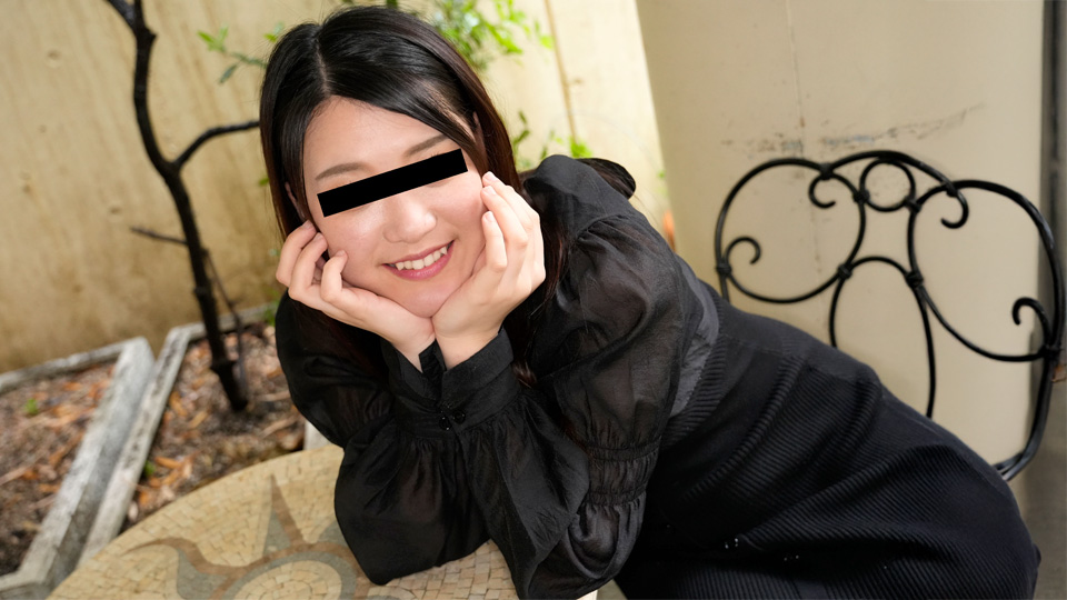 10musume 032925_01 丰满小胸美女激情红唇口交侍奉！